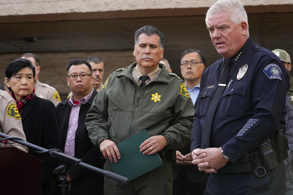 Cops took 5 hours to warn dance hall shooter was on the run - Vimarsana News