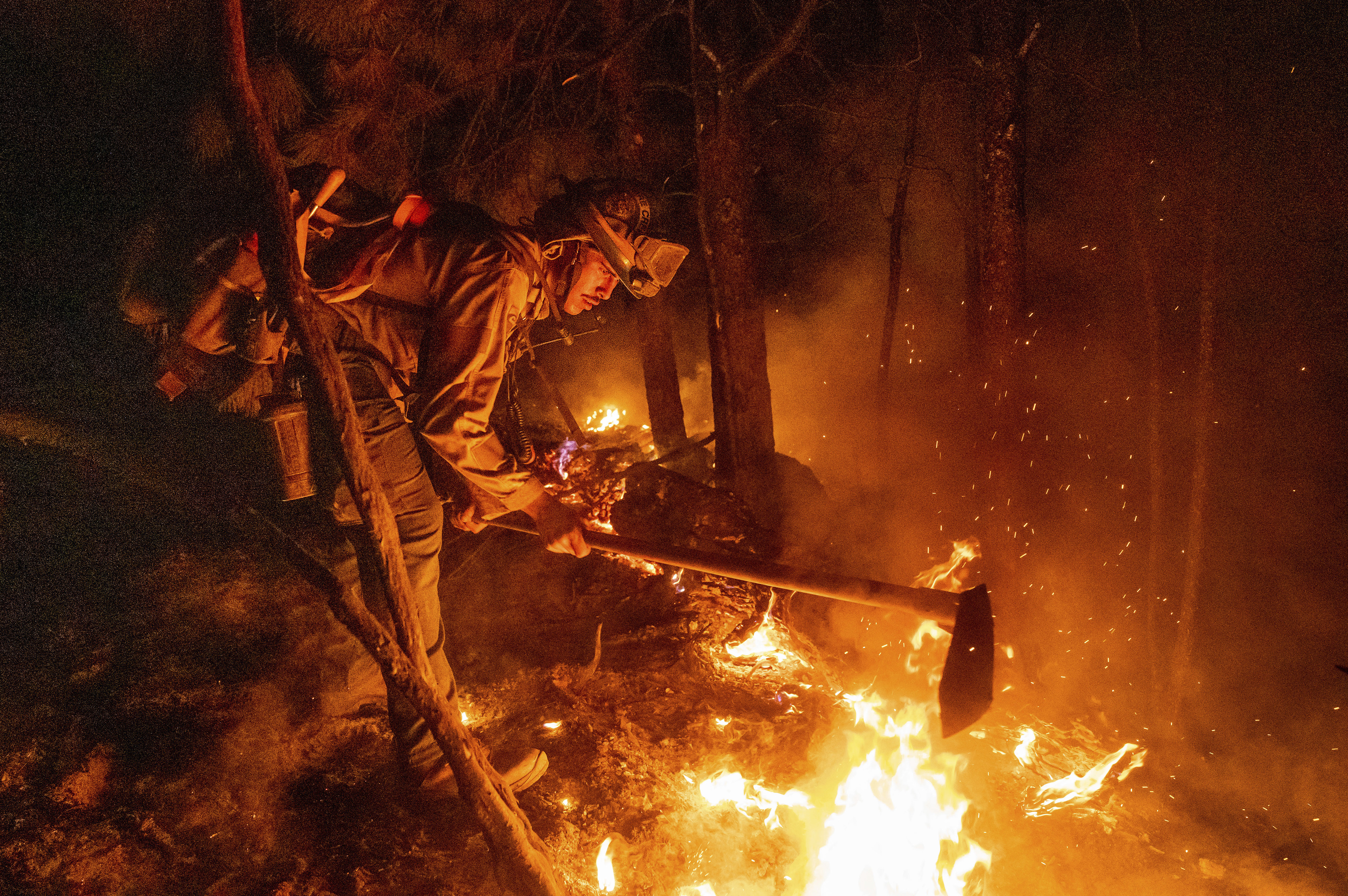 California cleans up from mudslides, as fire gains strength - Vimarsana News