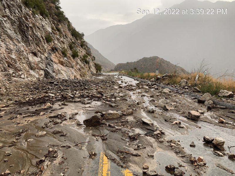 Southern California mudslides damage homes, carry away cars - Vimarsana News