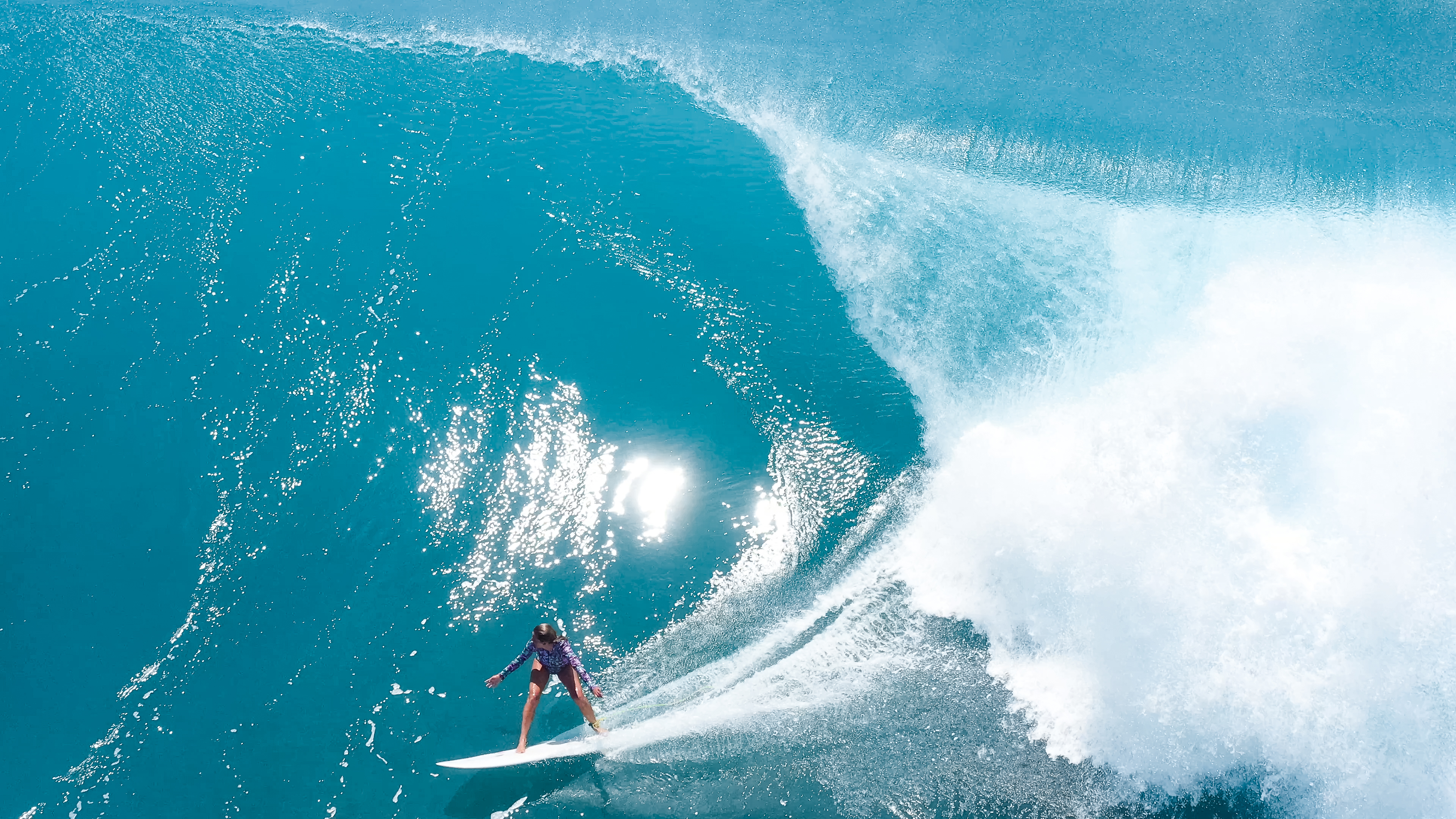 Big wave surfer explores fear, empowerment in new children's book - Vimarsana News