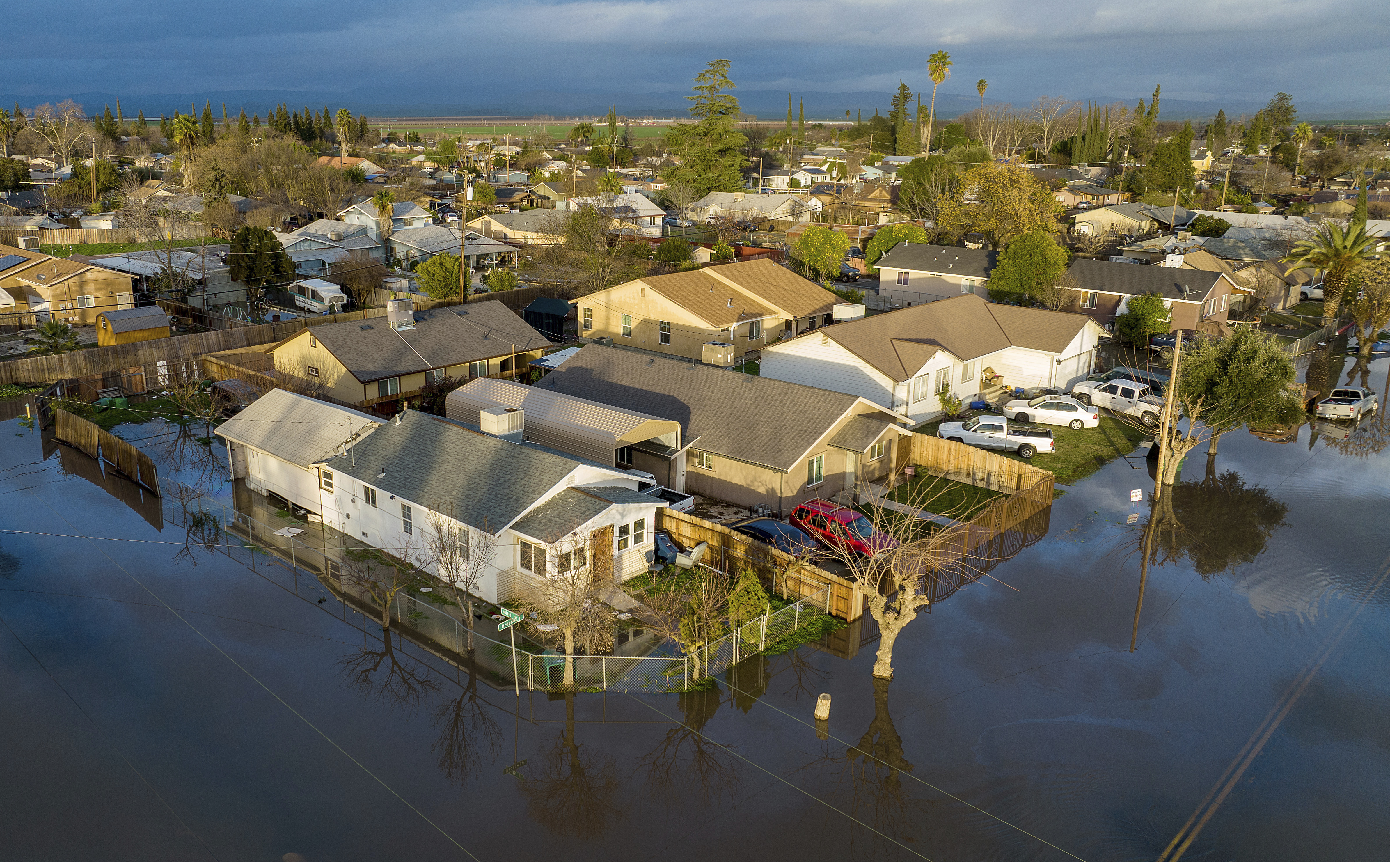 In soaked California, few homeowners have flood insurance - Vimarsana News